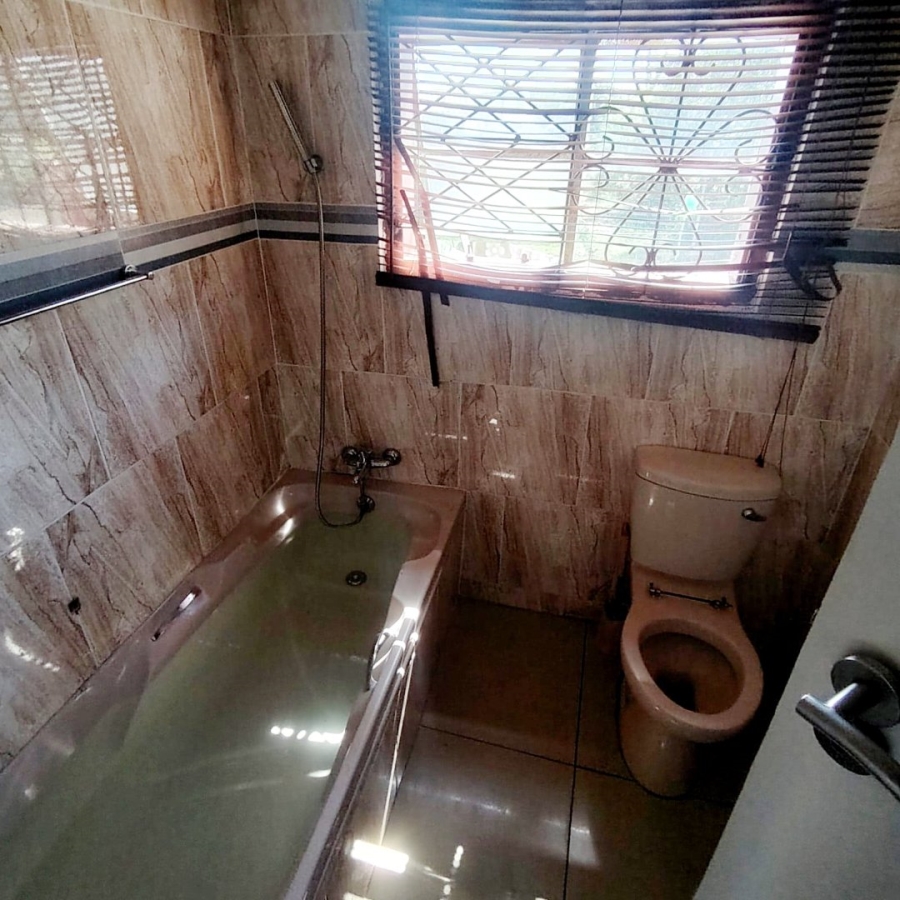 2 Bedroom Property for Sale in Mdantsane Nu 15 Eastern Cape